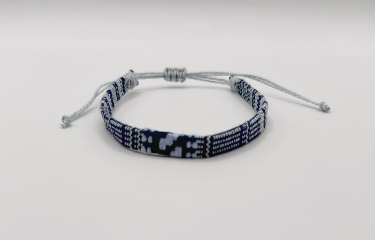 surfer bracelet blue and white